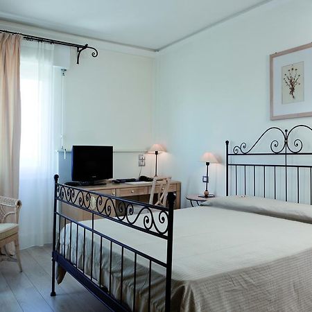 Hotel Sirolo Esterno foto